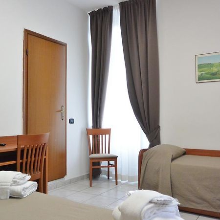 Hotel Trentina Milano Ngoại thất bức ảnh