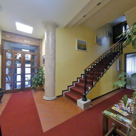 Hotel Trentina Milano Ngoại thất bức ảnh