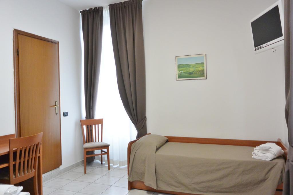 Hotel Trentina Milano Ngoại thất bức ảnh