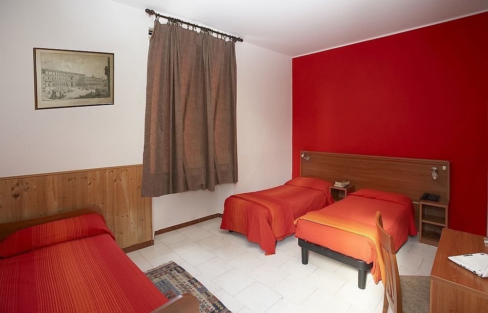 Hotel Trentina Milano Ngoại thất bức ảnh